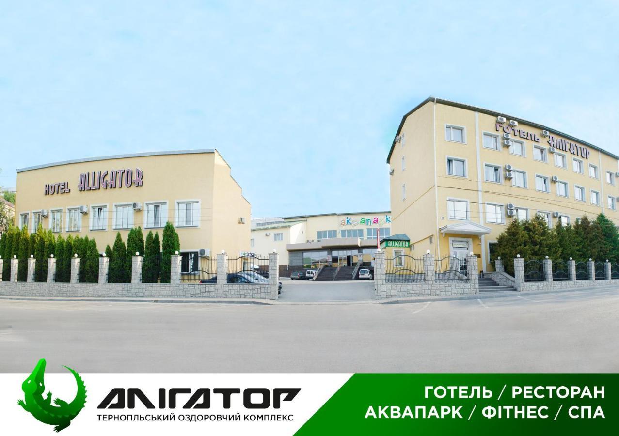 Hotel Aquapark Alligator Ternopil Buitenkant foto